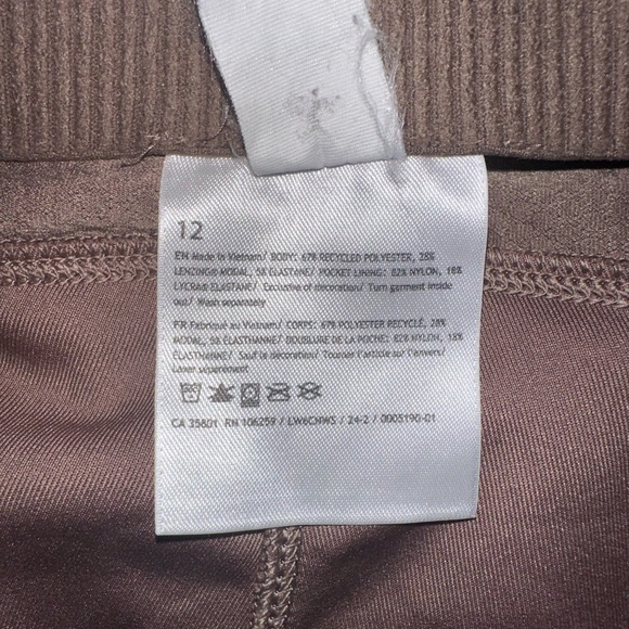 lululemon ribbed softstreme zip- leg high- rise - Picture 14 of 16